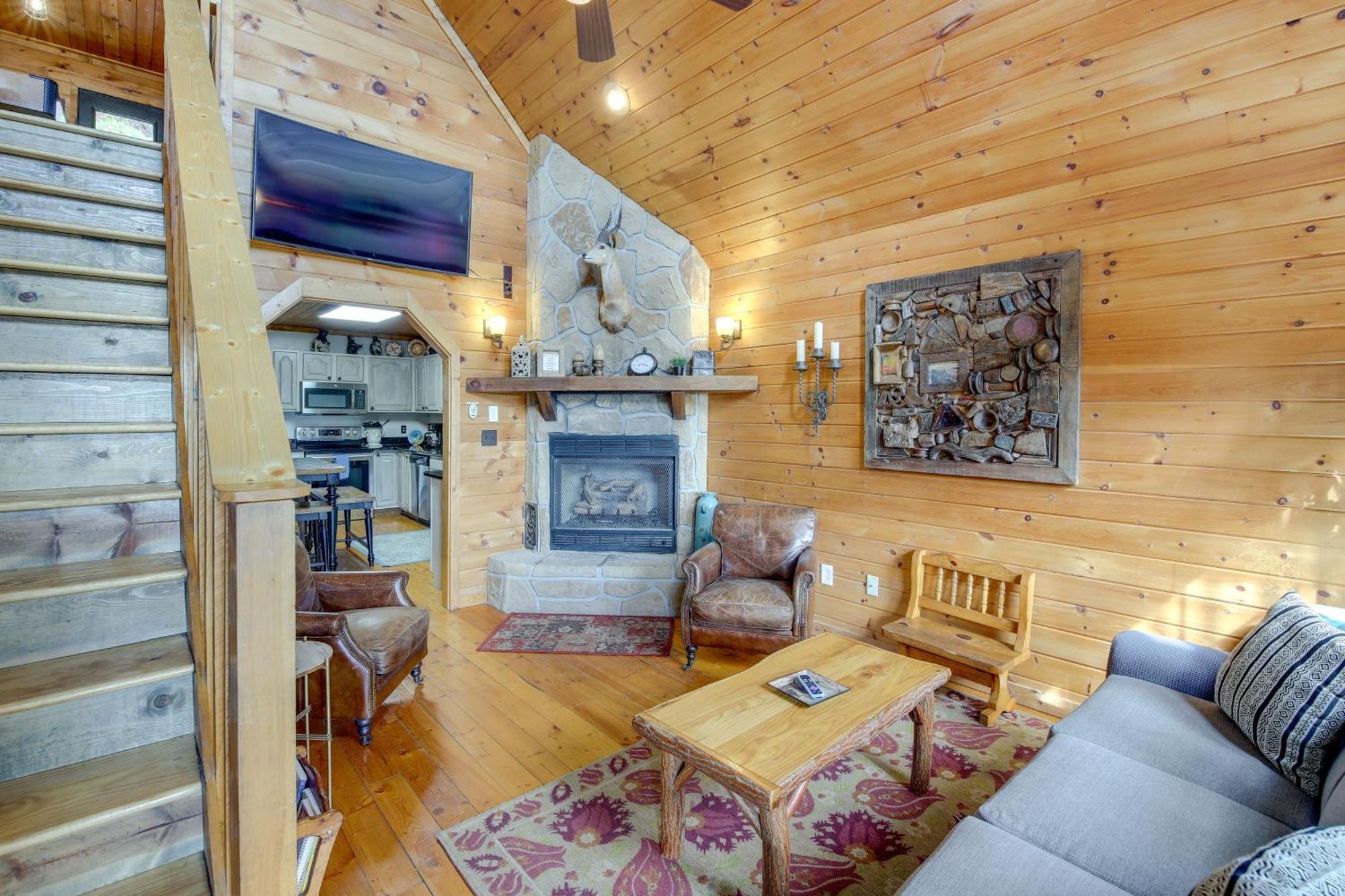 Above And Beyond Pigeon Forge Cabin With Prime Views! Luaran gambar
