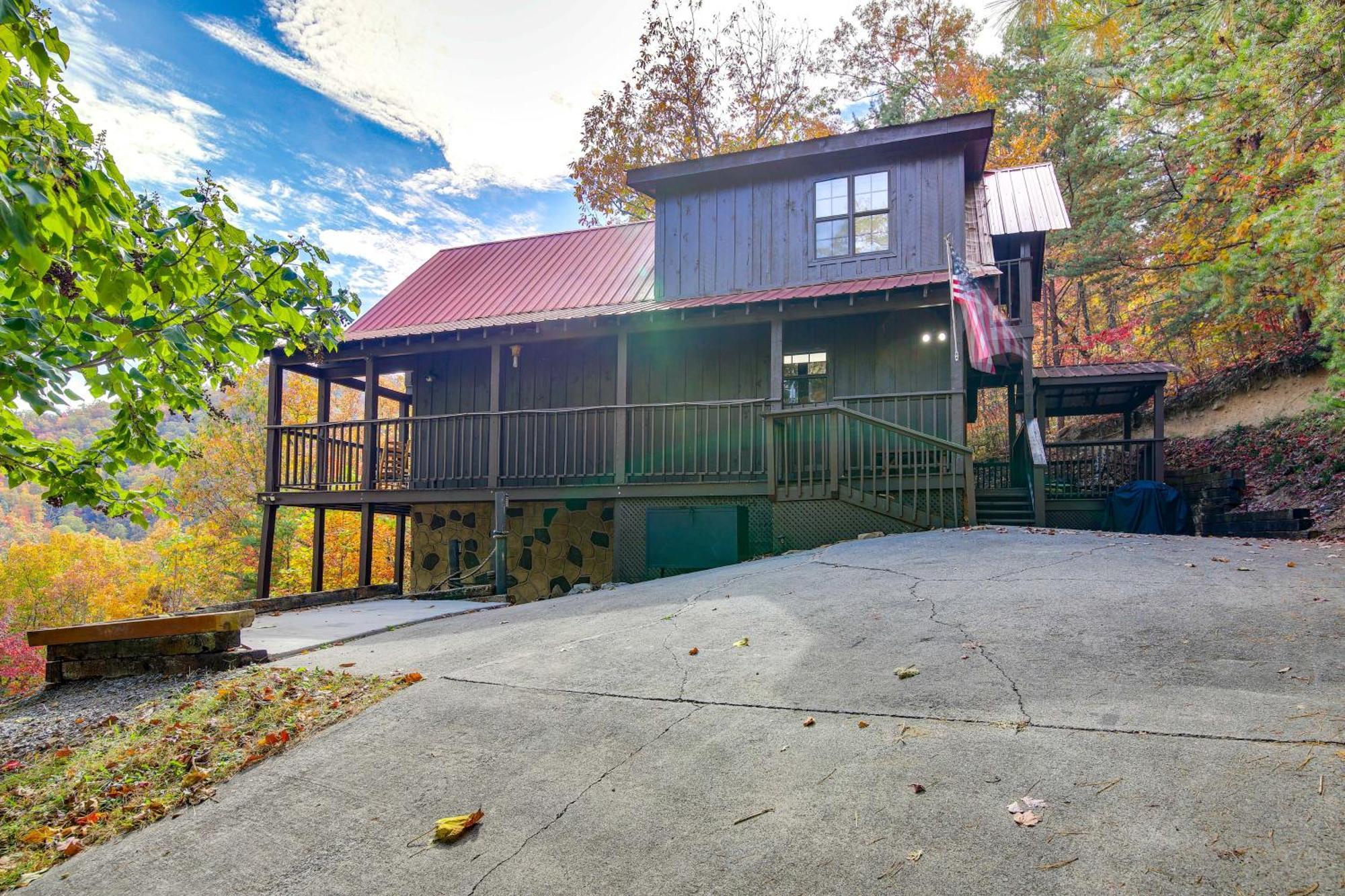 Above And Beyond Pigeon Forge Cabin With Prime Views! Luaran gambar