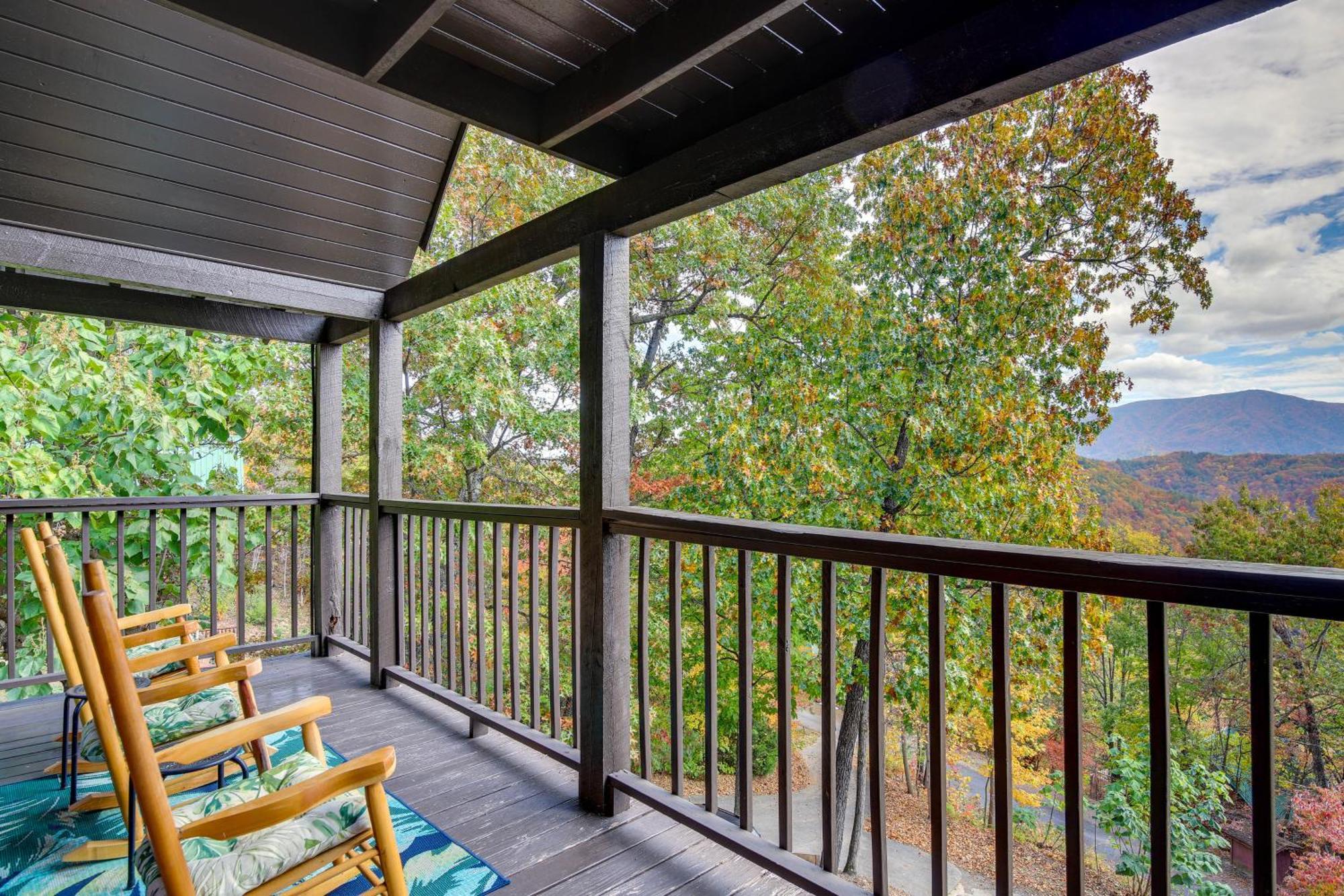Above And Beyond Pigeon Forge Cabin With Prime Views! Luaran gambar
